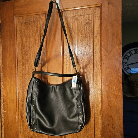 Black Leather Hobo Bag with Slouchy Design - Picture 1 of 8